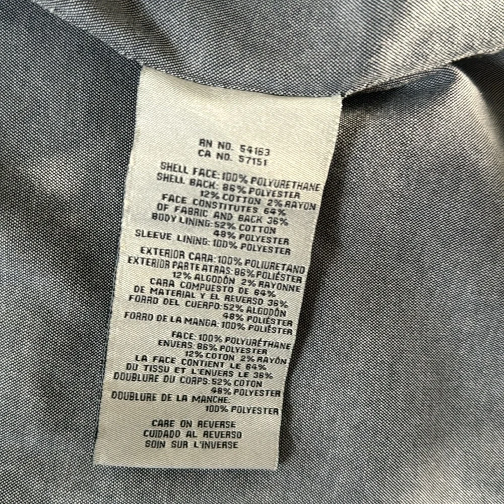 🍍LEVIS JACKET🍍sz XL PIT TO PIT 22”🍍length 28”🍍